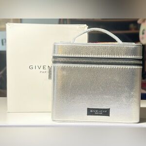Givenchy Beauty VIP Gift Silver Mini Vanity Bag Makeup Case NWB